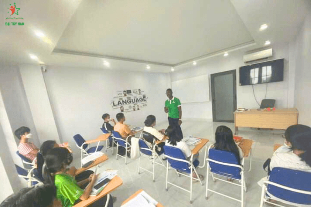 Luyện thi IELTS TOEIC TOEFL