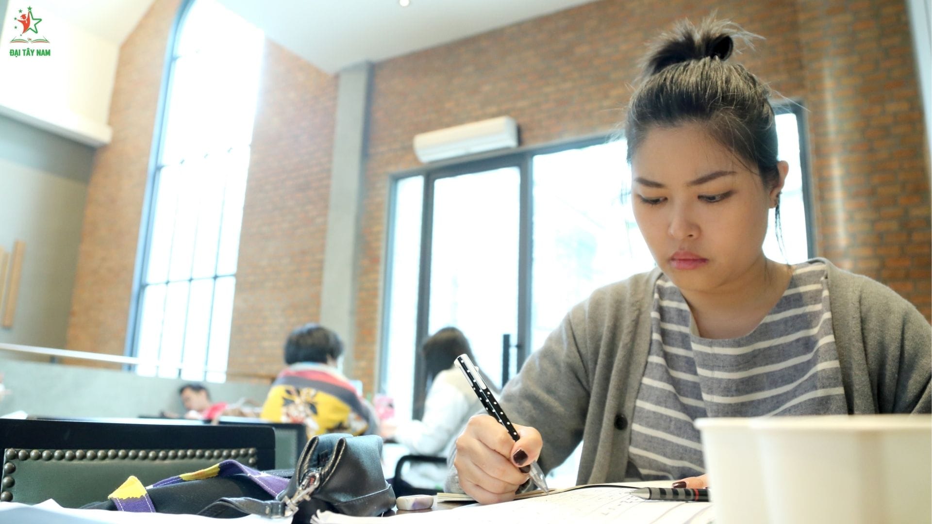 Học tiếng Hàn cho người mới bắt đầu