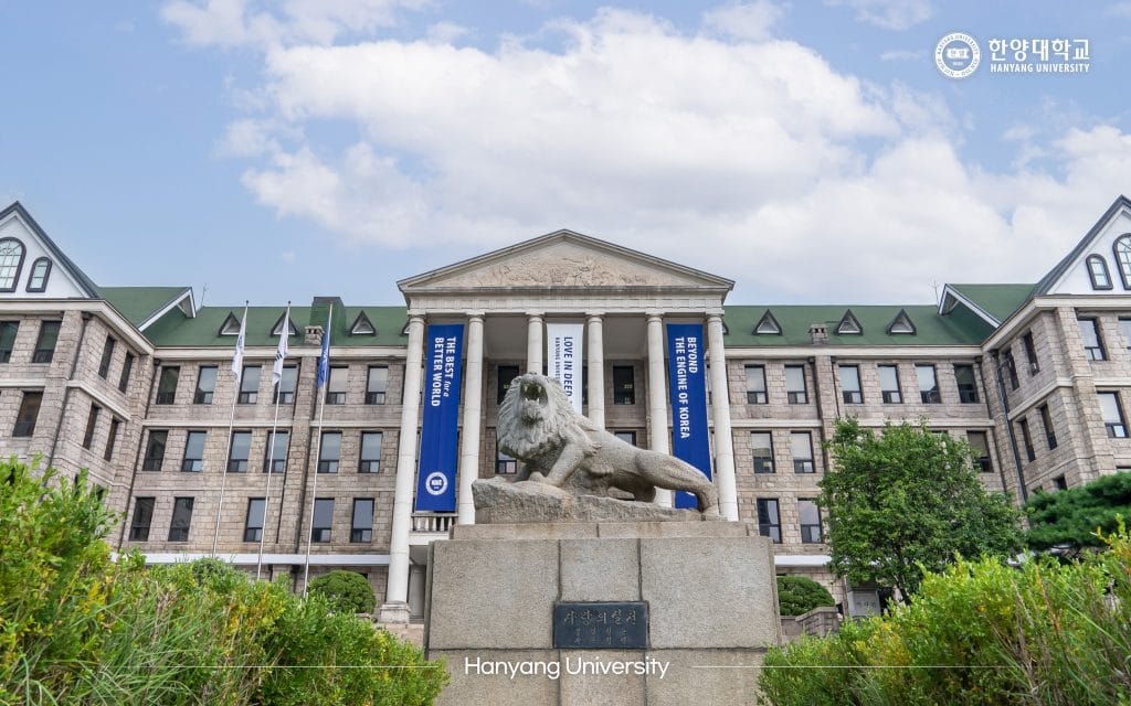 dai-hoc-hanyang